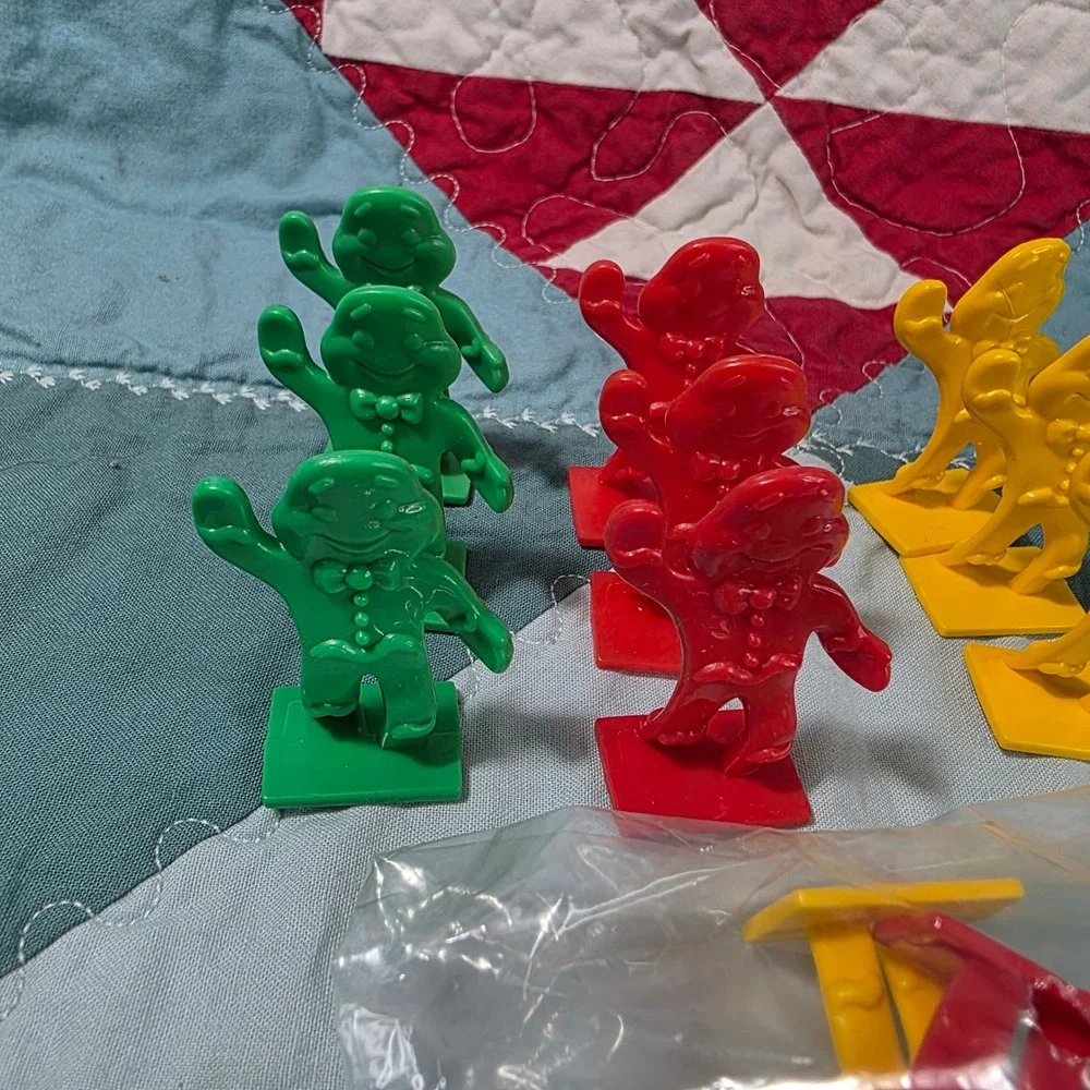 Milton Bradley Candy Land Game Pieces Kids 16 pc Multicolor Replacement Pawns